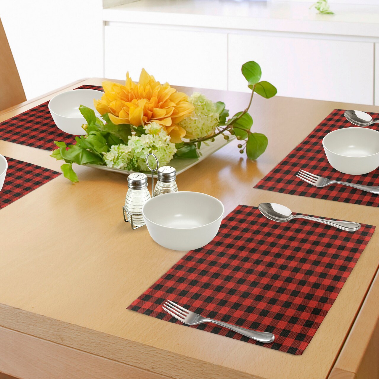 Ambesonne Plaid Place Mats Set of 4, Lumberjack Fashion Buffalo Checks Pattern Retro Style Grid Composition, Washable Fabric Placemats for Dining Table, Standard Size, Orange Black